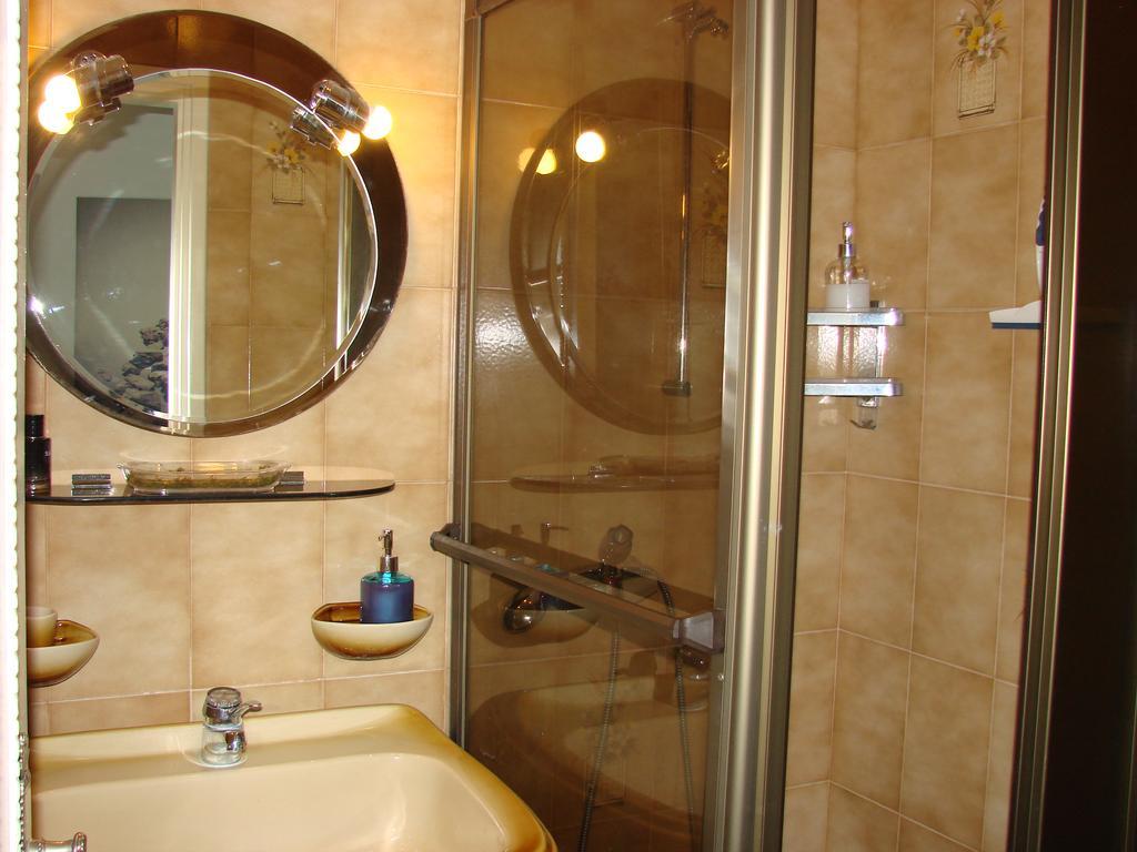 Katerina'S Maisonnette Loutraki  Ngoại thất bức ảnh